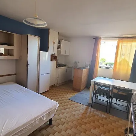 16 Le Cap D'agde Avec Parking Prive Proche Du Centre *